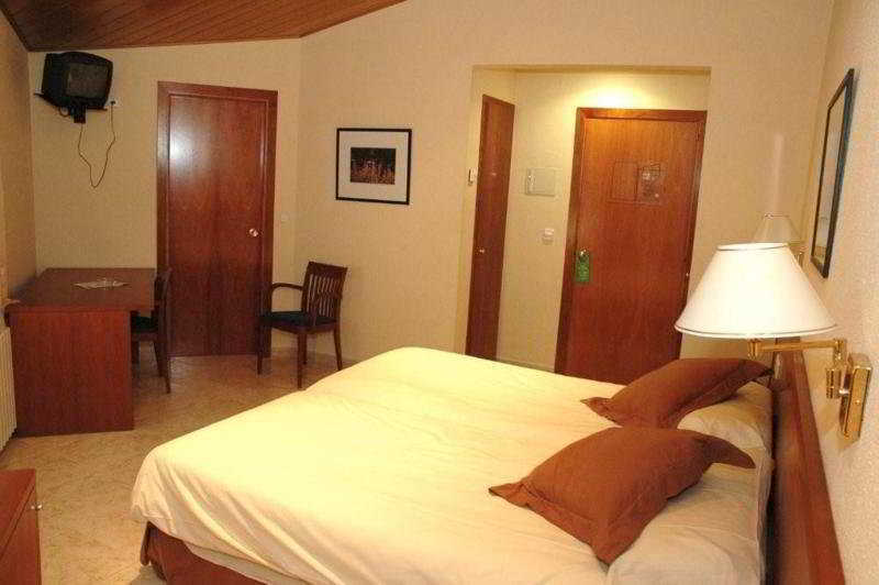 Evenia Oros Encamp Exterior foto