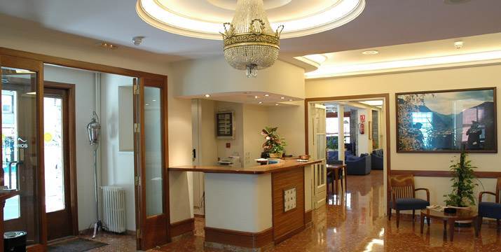 Evenia Oros Encamp Exterior foto