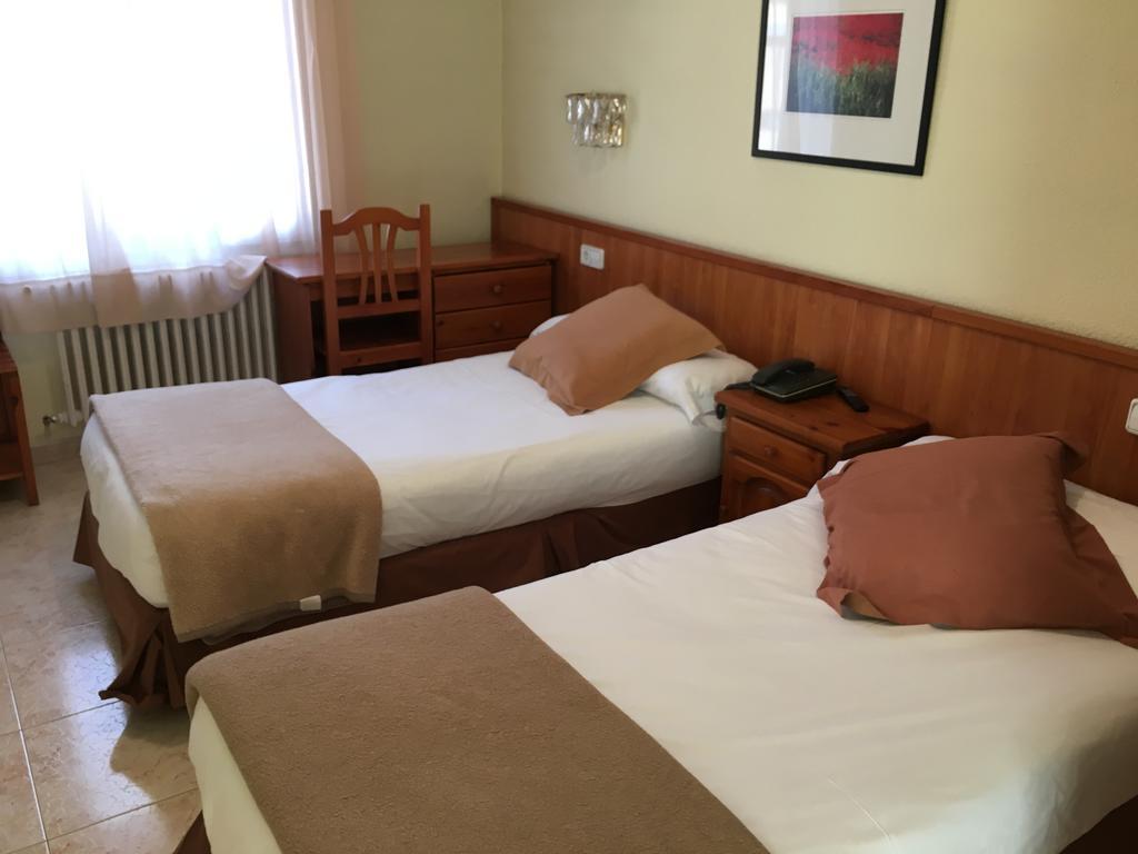 Evenia Oros Encamp Exterior foto