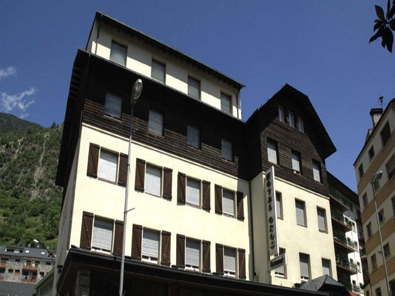 Evenia Oros Encamp Exterior foto